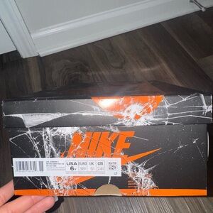 Air Jordan 1 Shattered Blackboard